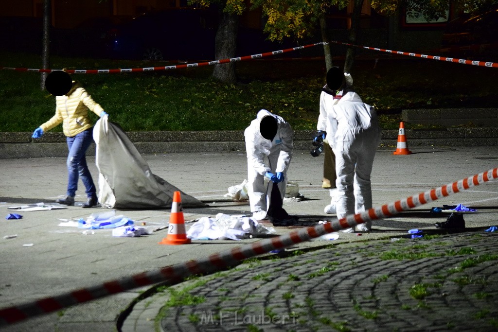 Einsatz BF Messerstecherei Koeln Neustadt Nord Eberplatz Platzmitte P191.JPG - Miklos Laubert